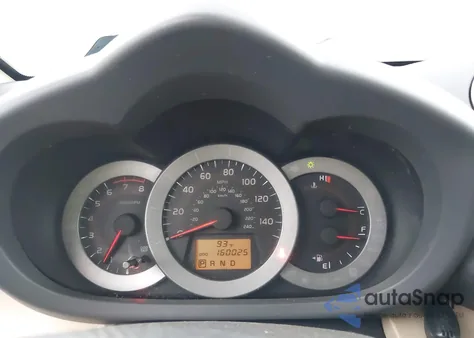 2011 Toyota Rav4 Limited V6 z USA, uszkodzony, nr VIN 2T3DK4DV3BW040242